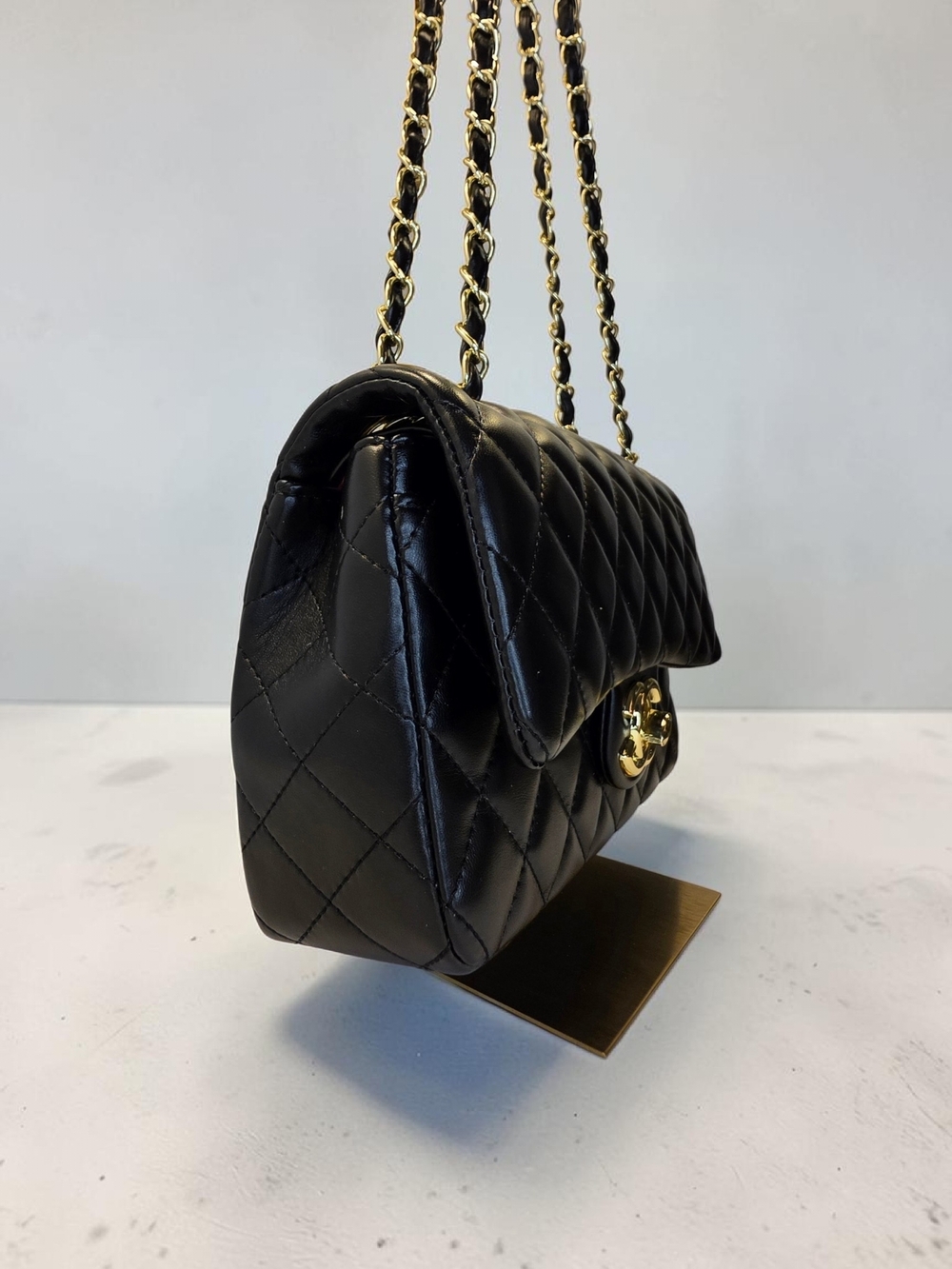 SALE!! 8MBlack Quilted Chain-Handle Shoulder Bag - Luxury Designer Style NWT - Picture 3 of 11